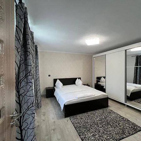 Casuta De Vacanta Villa Călimăneşti Buitenkant foto