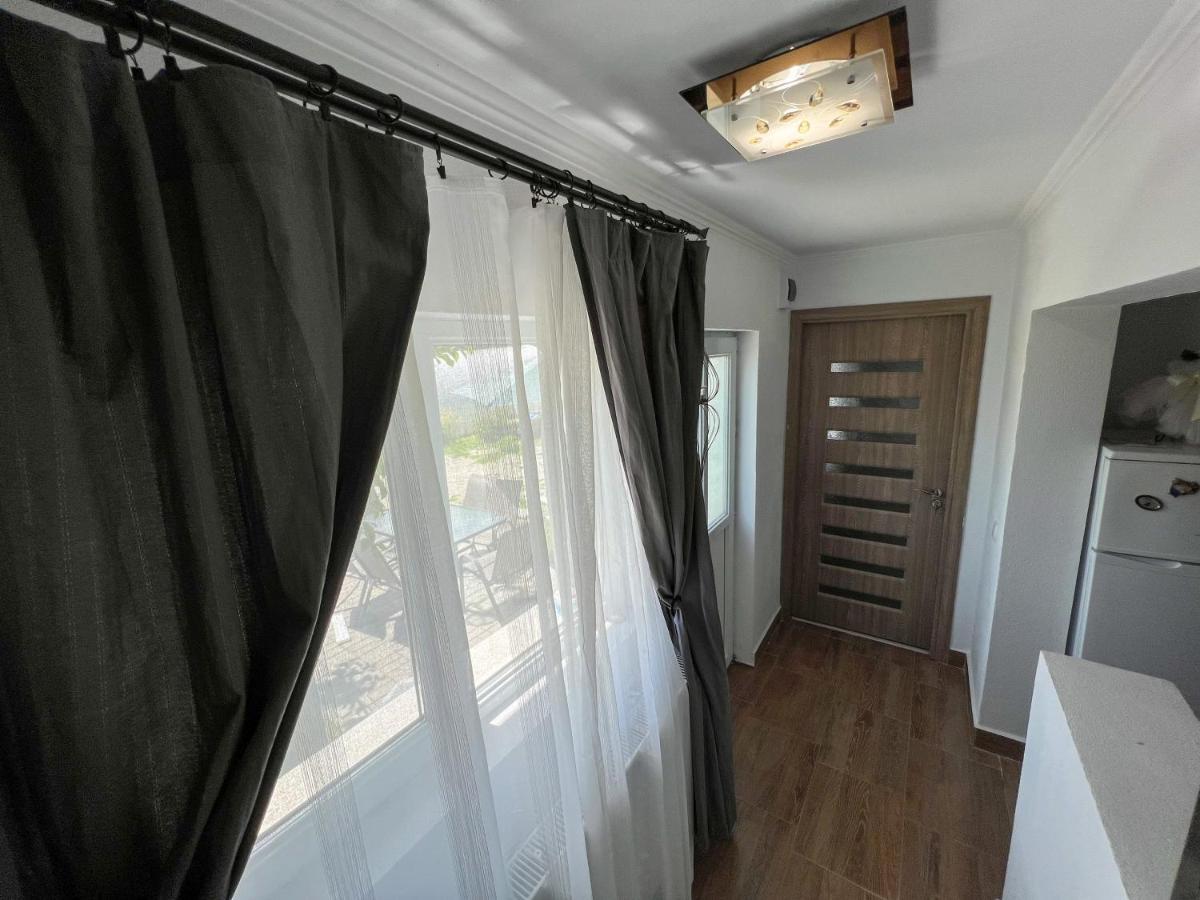 Casuta De Vacanta Villa Călimăneşti Buitenkant foto
